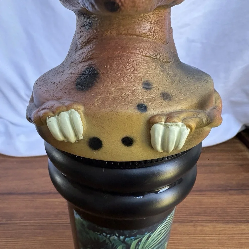 1996 Jurassic Park‎ T-Rex Souvenir Cup Straw Universal Studios Hollywood